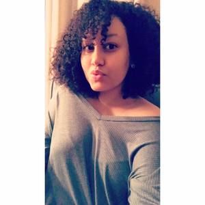 Meet your Posher, Yaritza